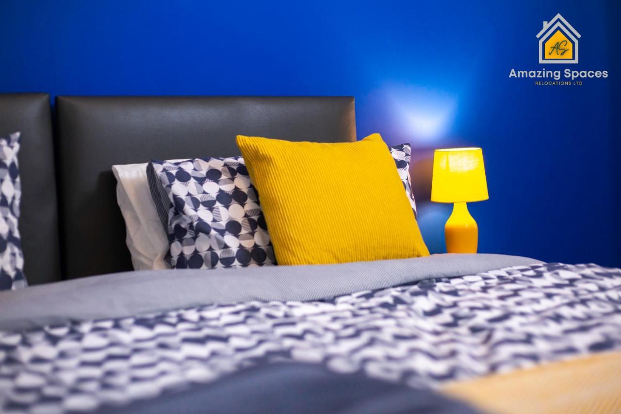 Large Unique 2 Bedroom Duplex Apartment With Private Parking & Free Wifi - Vat Qualifying By Amazing Spaces Relocations Ltd Warrington Eksteriør bilde