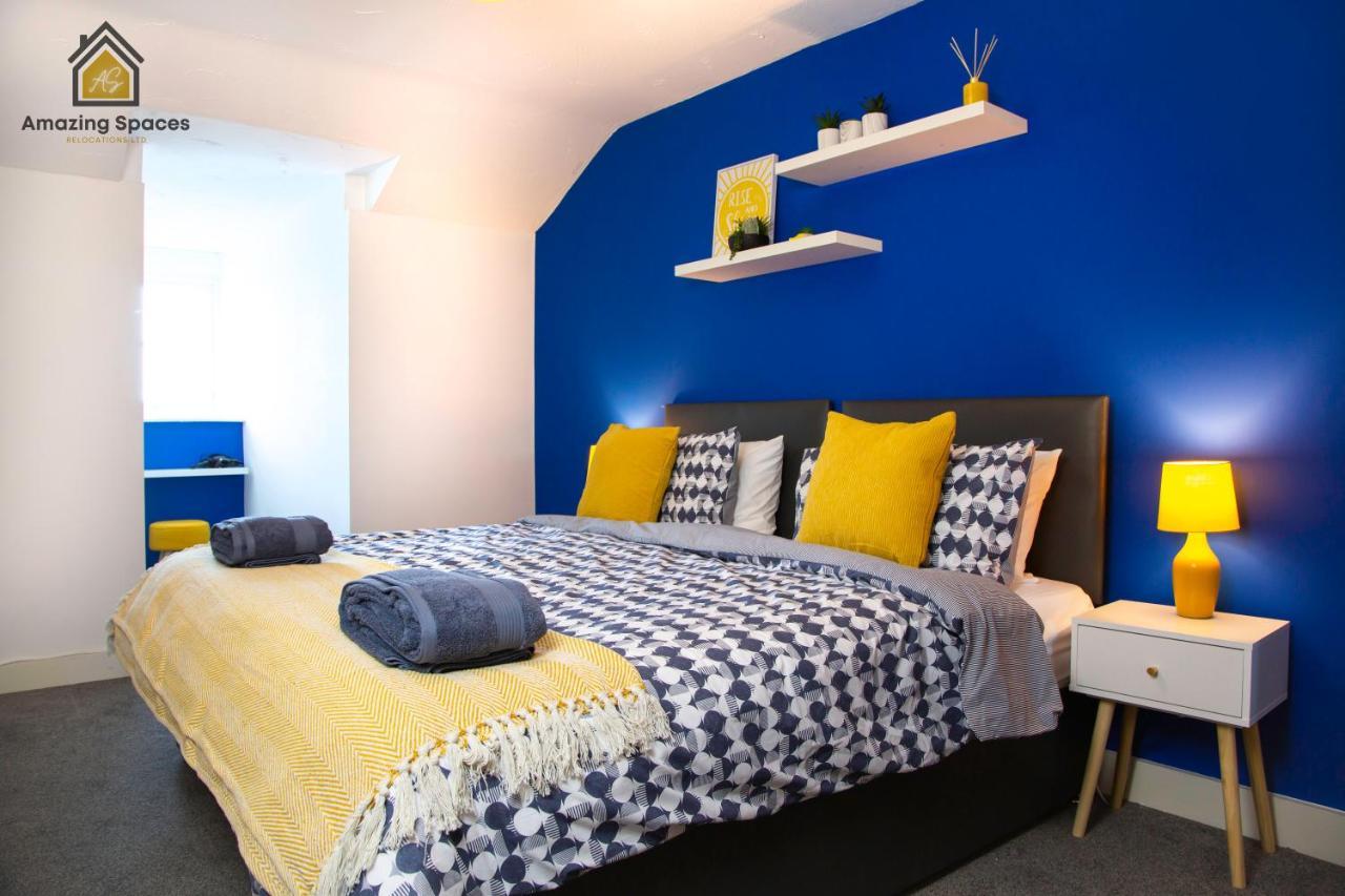 Large Unique 2 Bedroom Duplex Apartment With Private Parking & Free Wifi - Vat Qualifying By Amazing Spaces Relocations Ltd Warrington Eksteriør bilde