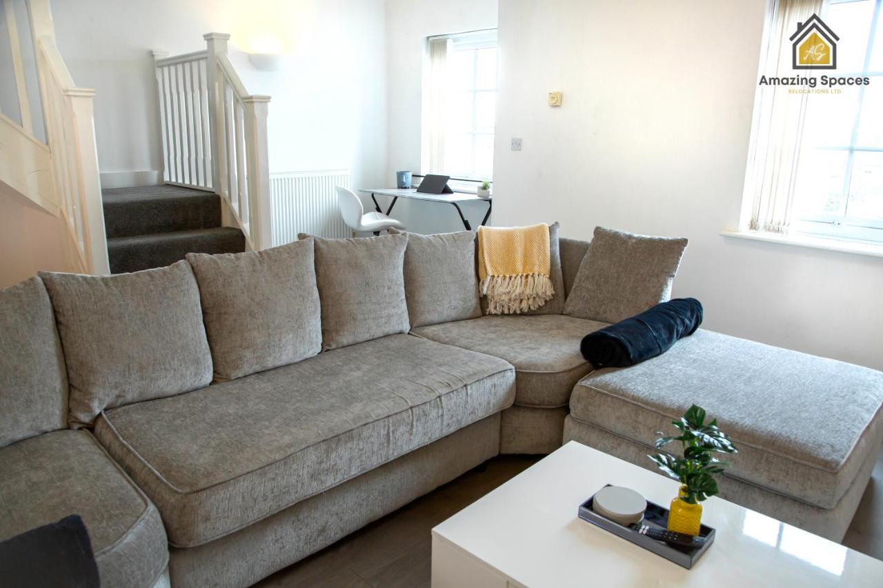 Large Unique 2 Bedroom Duplex Apartment With Private Parking & Free Wifi - Vat Qualifying By Amazing Spaces Relocations Ltd Warrington Eksteriør bilde